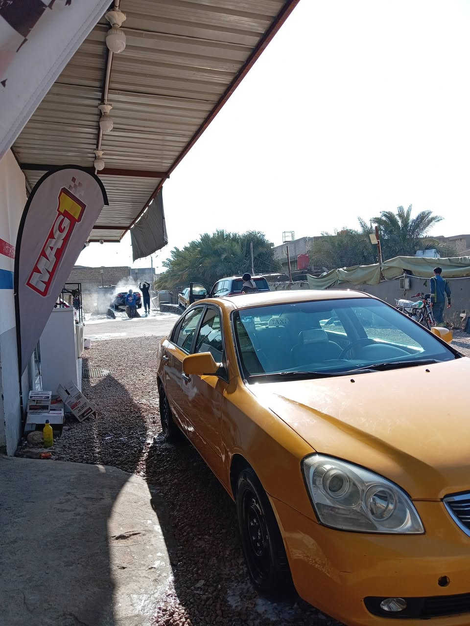 سلام عليكم ورحمة سياره البيع موديل 7 فول مواصفات حلوه جديد دوخل حلوه مرتبه ضربته بنيد جاملغات رقم بغداد تحويل ثاني يوم رقم تصل *********** المكن سماوه ما متواجد عل فيس
