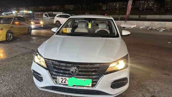 🚗 للبيع: MG5 ستاندر بلس 2024
📍 مكان السيارة: بغداد
📞 للتواصل:***********
💰 السعر: 105 ورقة – قابل للتفاوض
📊 المسافة المقطوعة: 29000 كيلومتر فقط (زيرو)
🛠️ المحرك: 4 سلندر – 1500cc تنفس طبيعي 

• مواصفات فئة ستندر بلس
• فول مواصفات عدا فتحة السقف والبصمة

⚠️ أضرار السيارة:
• مكفولة عام من الصبغ والتبديل ✅ 
📌 تفاصيل إضافية:
• رقم السيارة: أربيل الدولي الجديد
• تحويل مباشر
• لون السيارة: أبيض

