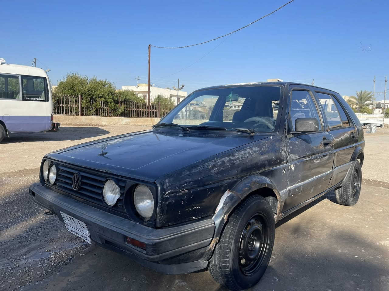 السلام عليكم
كولف  للبيع موديل90 بسمي دولي هزه جديده 
كير مكينه خير من الله تخم تاير سياره جاهزه 
السعر(25)وبيها مجال
العنوان / تكريت
مراوس حسب القناعه 
***********/ الاتصال
