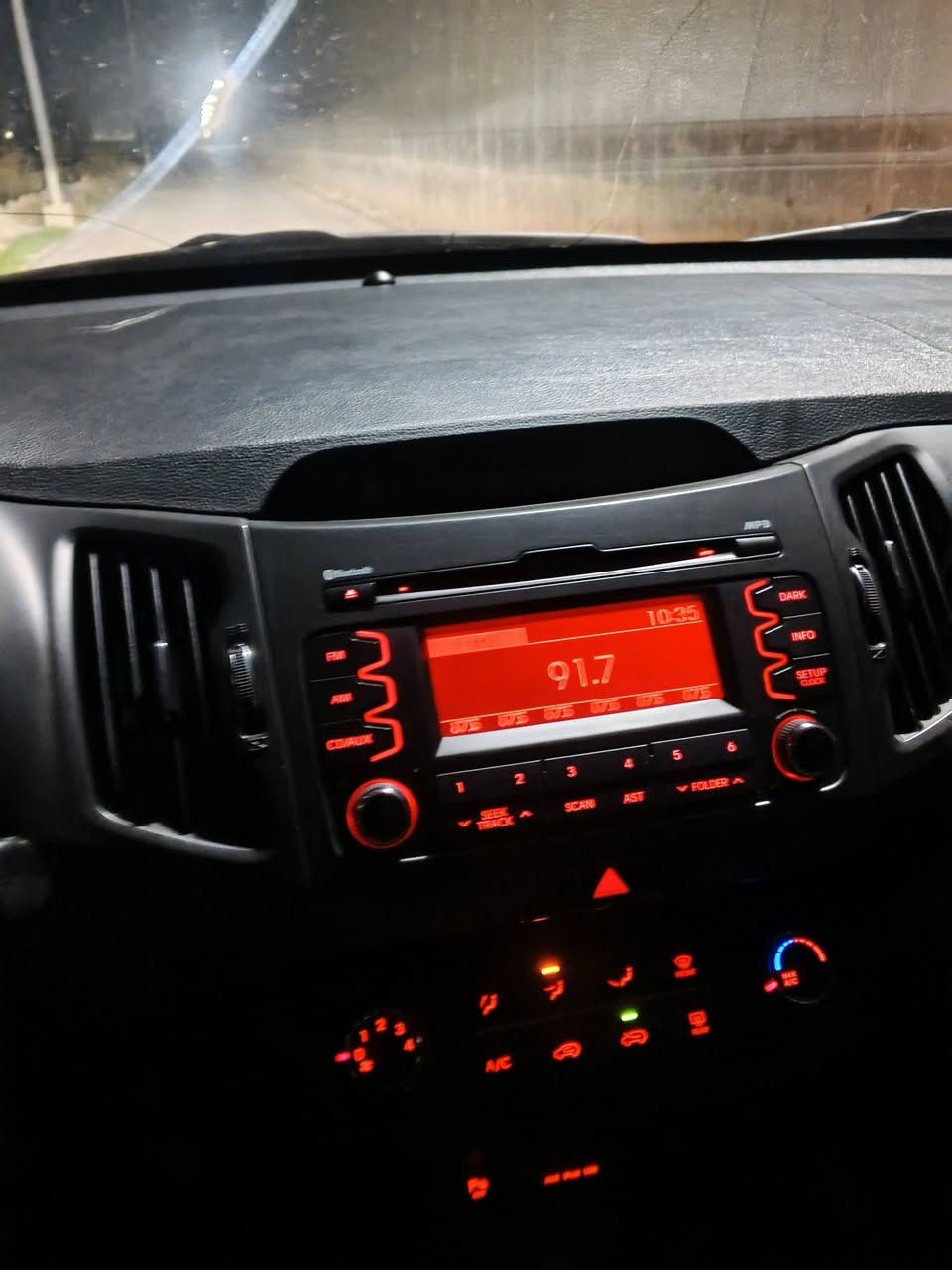 السلام عليكم سياره سبورتج للبيع 2015 كفاله عامه ***********
