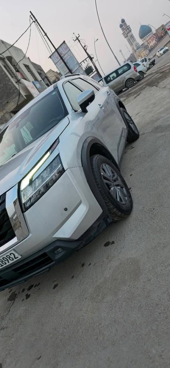 السلام عليكم...
نيسان باثفايندر 2024 SVالضرر موضح في الصور 
تبديل جاملغ فقط وطرف البنيد بارد 
رقم اربيل باسمي تحويل مباشر 
للاستفسار 
***********
***********
***********
