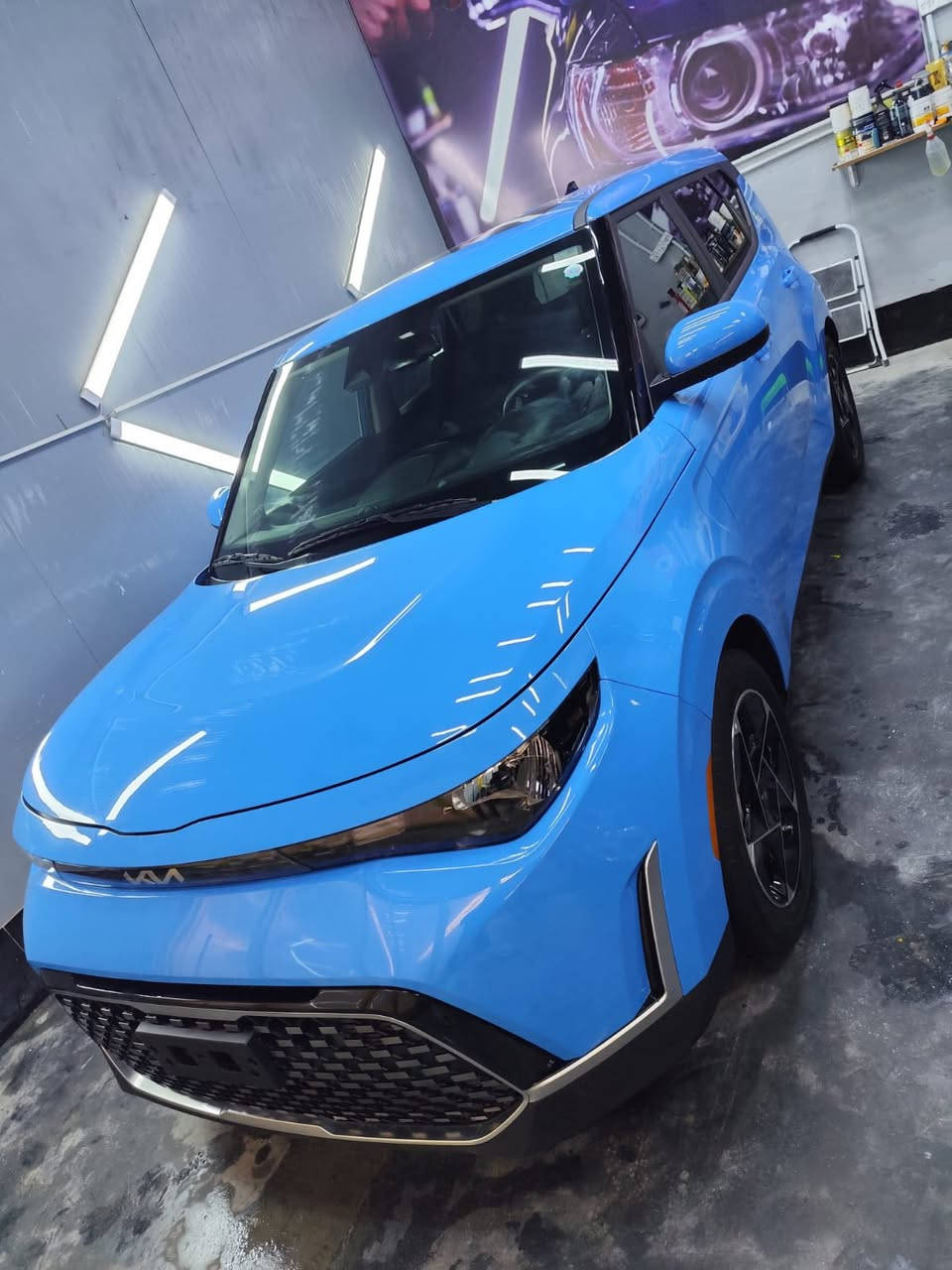 السلام عليكم صول 2025 مواصفات فول EX فتحه بصمه شاشه جبيره كشن كهرباء ويل كب 17 ماشيه 5000 حادثه مرفق بالمنشور جاملغ مبدل بلادي نفس اللون حته الدعاميه نفس اللون وربع البنيد صبغ مكان السياره الحله للاستفسار ‭0783 853 4606‬ السعر 165 وبيه مجال بسيط
