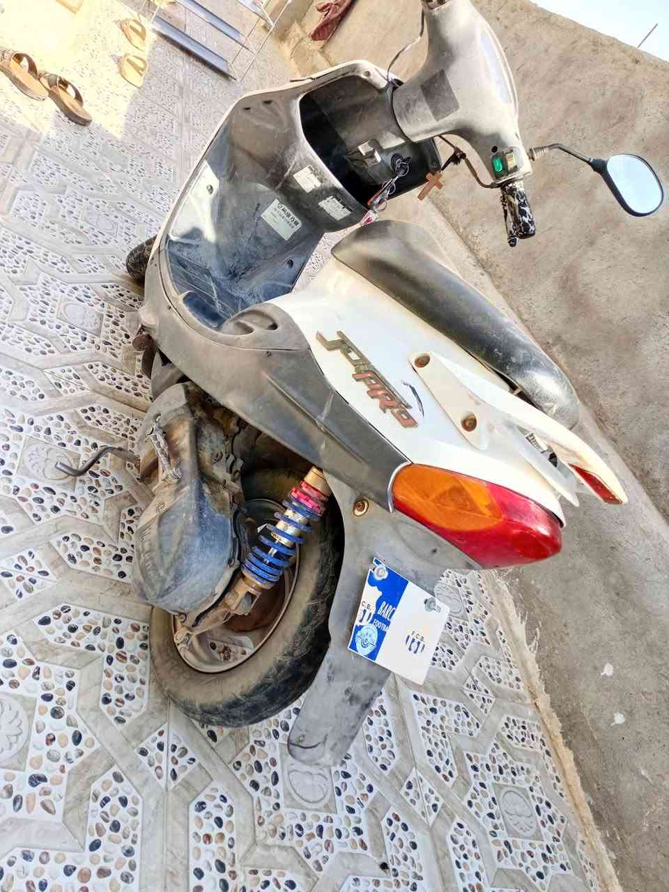 من رخصة الادمن عندي ماطور للبيع اكزز بيجي سعر 350 وبي مجال الي يريده يتصل على هذا الرقم ***********
