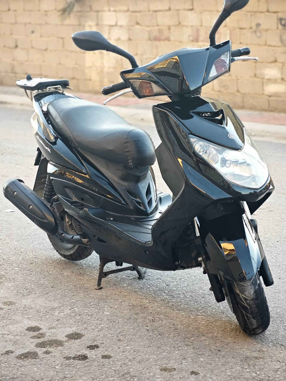 من رخص الادمن 
سلام عليكم بيع مستعجل
سكنس فحل ياباني دراجه نظيف مشتراتها 800 $ سوم بمايرضي الله اقتنع ابيعك مكانها كربلاء 
البيع نقد فقط 
التواصل واتساب / ***********
