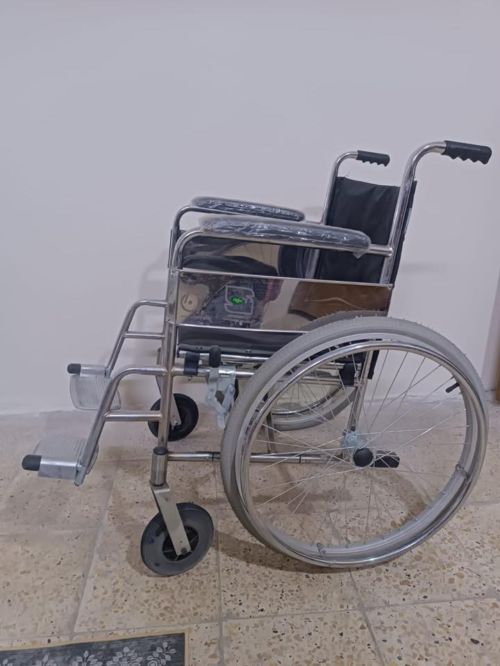 عربانه نضيفة جدا بعدهه بجيسهه استعمال يوم واحد وضامينهه
سعرها 150 الف علما الجديده ب300
العنوان البصرة الامن الداخلي 
الرقم ***********
