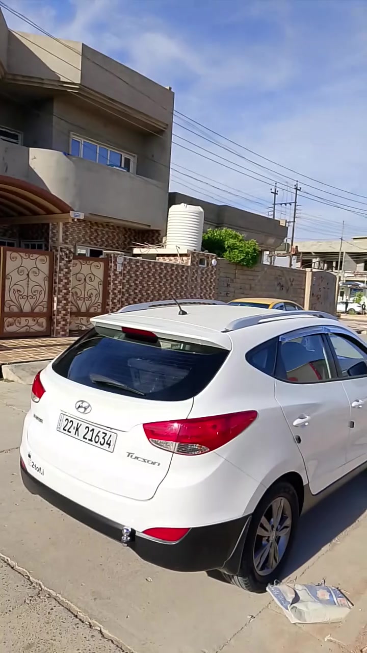 Hyundai Tucson 2013
Car specifications:  مواصفات سيارة 
engine محرك 20دوش:  
محرك شرط كير شرط
بدون ضرر فقط تقليم صبغ صغيره 
number Erbil رقم اربيل الماني دولي 
شاشه ايبات كامرتين خلفيه كاميره مربوطه بل شاشه وثانيه بالمرايه 
تحكم سترين 
(اطلب سعر عجبني ابيعگ) استفسار اكثر راسلني خاص مكاني موصل ايسر


**إذا كنت صاحب هذا الإعلان وتريد حذفه لأي سبب، رجاءا أرسل رسالة إلى الدعم الفني**