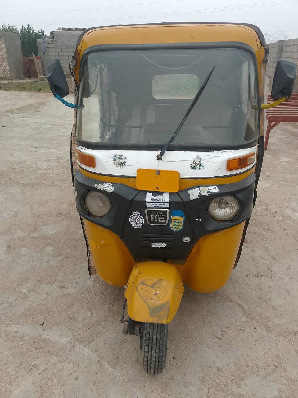 تكتك للبيع موديل 18 محرك عشرين ما بيه تنقيص جادر جديد تخم تاير كله بلادي محرك ما  اينقص عنوان كوت واسط بالاحرار هذا رقمي *********** سعر 4ملايين اوبيه مجال أوراق المصطفى
