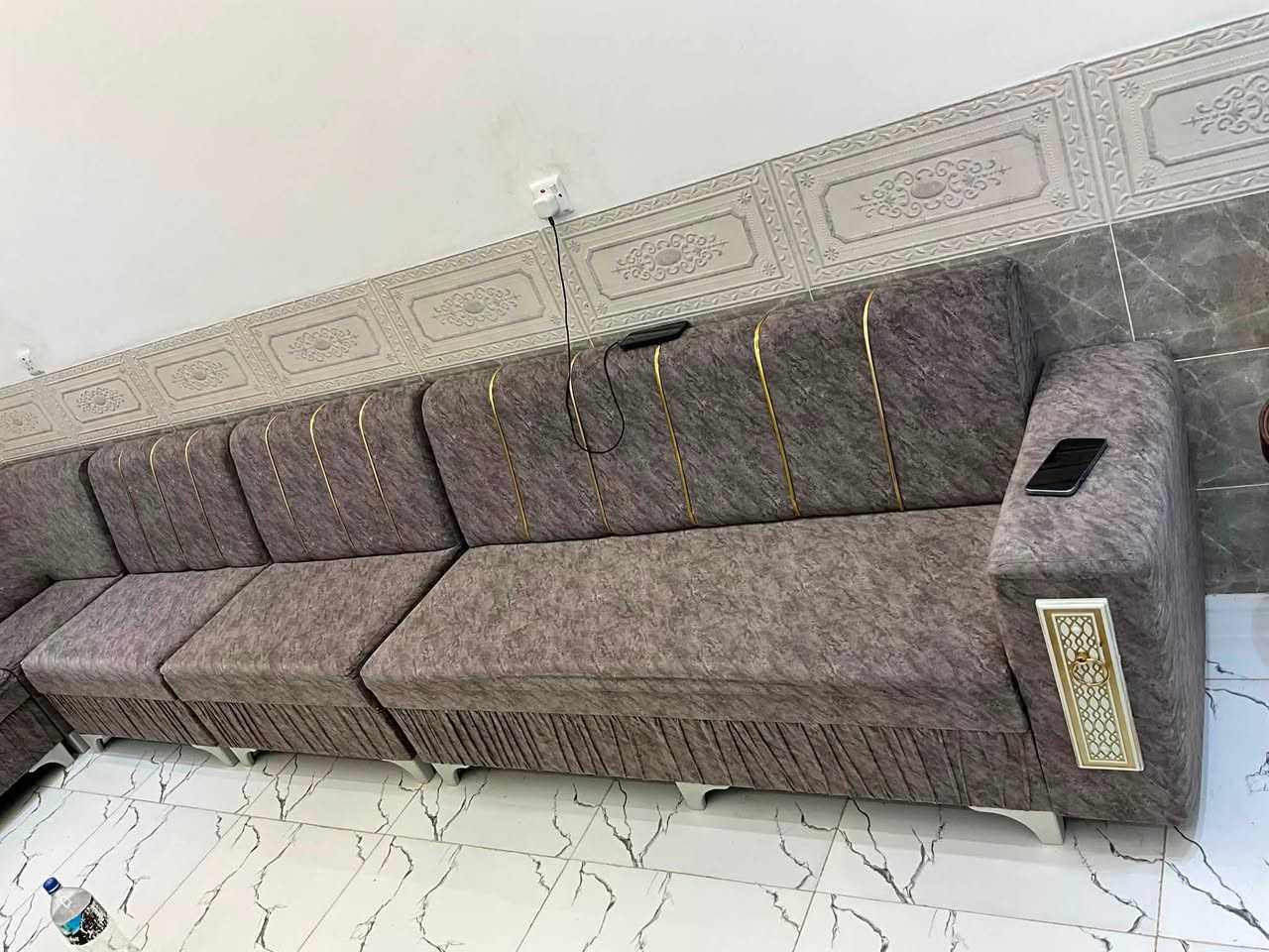 سلام عليكم تخم مستعمل بس بعده نضيف مثل ماواضح بصوره 250 (***********.
