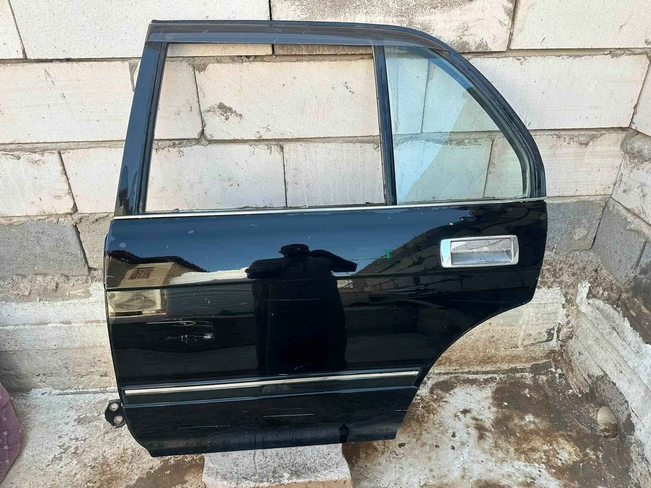 غراض سياره ارنب للبيع اليريد باب ابيع  سعر الباب  على 50 الف وبي مجال مكاني بصره السراجي 

***********
