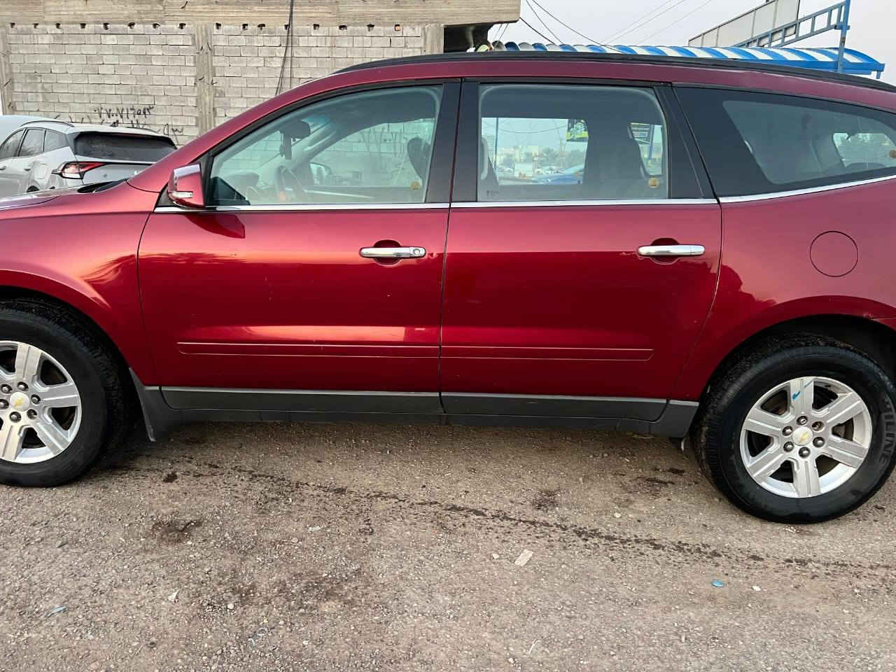 السلام عليكم شوفرليت ترافرس مديل 2011 مكينه كير خير من الله اسياره بيهه جاملغ امامي ونفسه معمر بدون دواخل رقم انبار دولي حجم المكينه 3600يرادلهه حجر صالنصه واحد سعر $80 عنون سياره بغداد تاجي رقم الهاتف ***********
