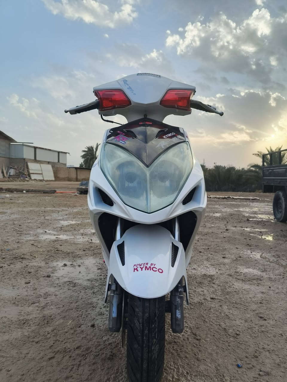 كامكو رايسنك ١٥٠ دراجه حلوه نهضة إذا مو تشلع كاع مرجوع سعر ٦٥٠ بيئة مجال ***********
