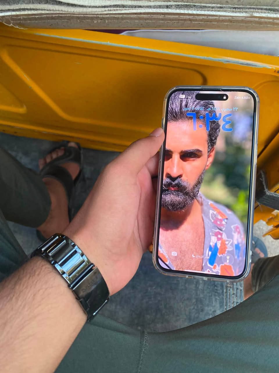 14 برو ماكس
256
بطارية 78 
جهاز شرط شرط نضافه مليون بل100 
بس مبدل شاشه 
شاشه فول 
رقمي ***********

