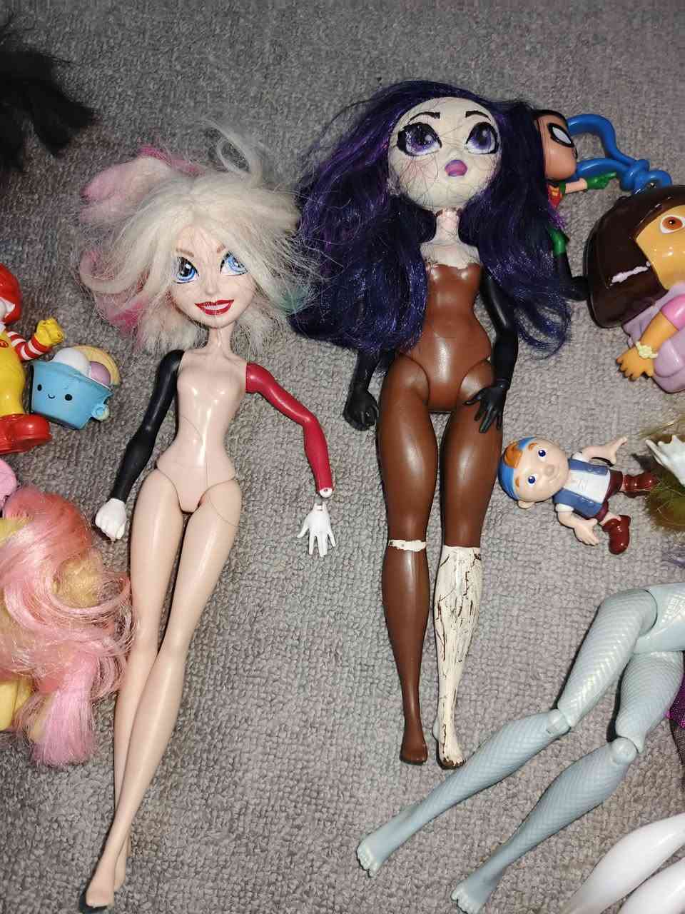 سلام عليكم مجموعة العاب للبيع شلع او مفرد التفاصيل مذكورة بالصور الي يريدهم يتفضل خاص ويدلل والاسعار مناسبة وبربع سعرهم الاصلي


**إذا كنت صاحب هذا الإعلان وتريد حذفه لأي سبب، رجاءا أرسل رسالة إلى الدعم الفني**