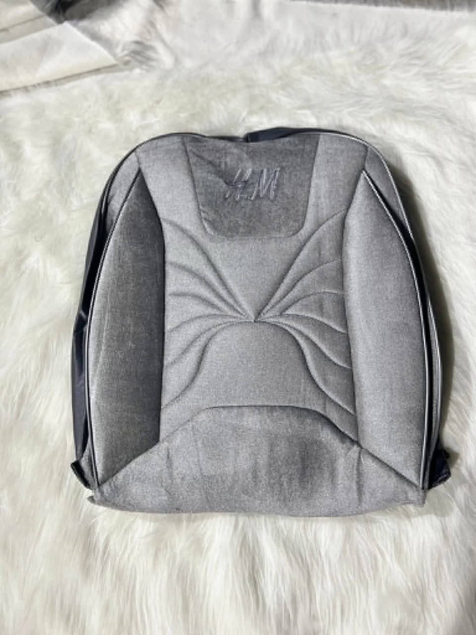 السلام عليكم يوجد دوشمة قماش 5 راكب سعره 35 ًمع توصيل ***********
