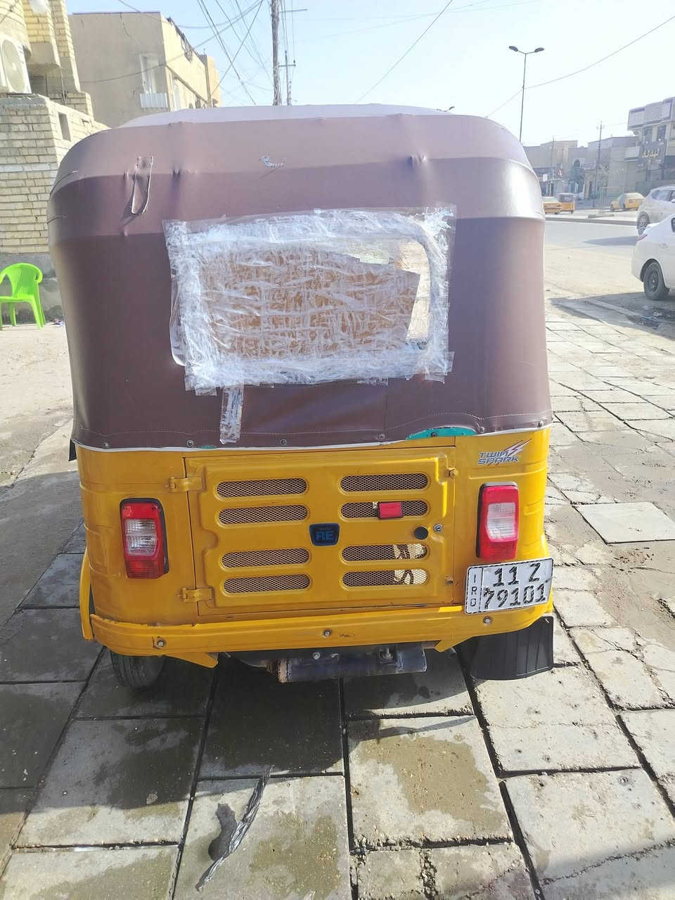 سلام عليكم تكتك للبيع موديل 20 رقم وسنويه تحويل ثاني يوم التكتك مبدله بوشه و بستم  السعر 6500   مكاني  بغداد البياع تراث مال معالف قرب البانزيخانه التراث رقمي ***********
