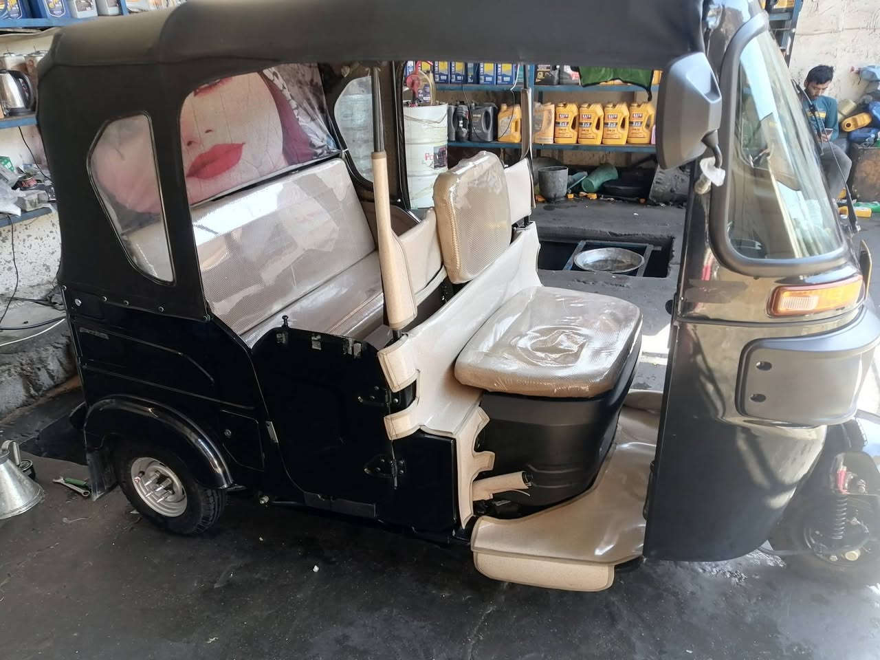 للبيع موديل 24 كربلاء حيل بعث شارع الجبور رقم صاحب التكتك ***********
