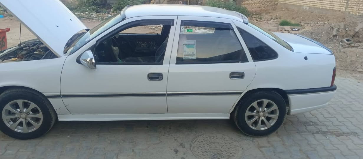 اوبل موديل ٩٣ بسمي مابيها اي نقص مكينه وكير خير من الله رقم انكليزي أربيل السعر ٤٠ وبيها مجال ***********

