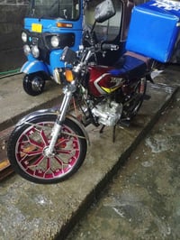 دراجه للبيع ايراني خمسه كير موديل ٢٣ سعرهه ٥٥٠ وبيهه مجال قليل مكاني ش...