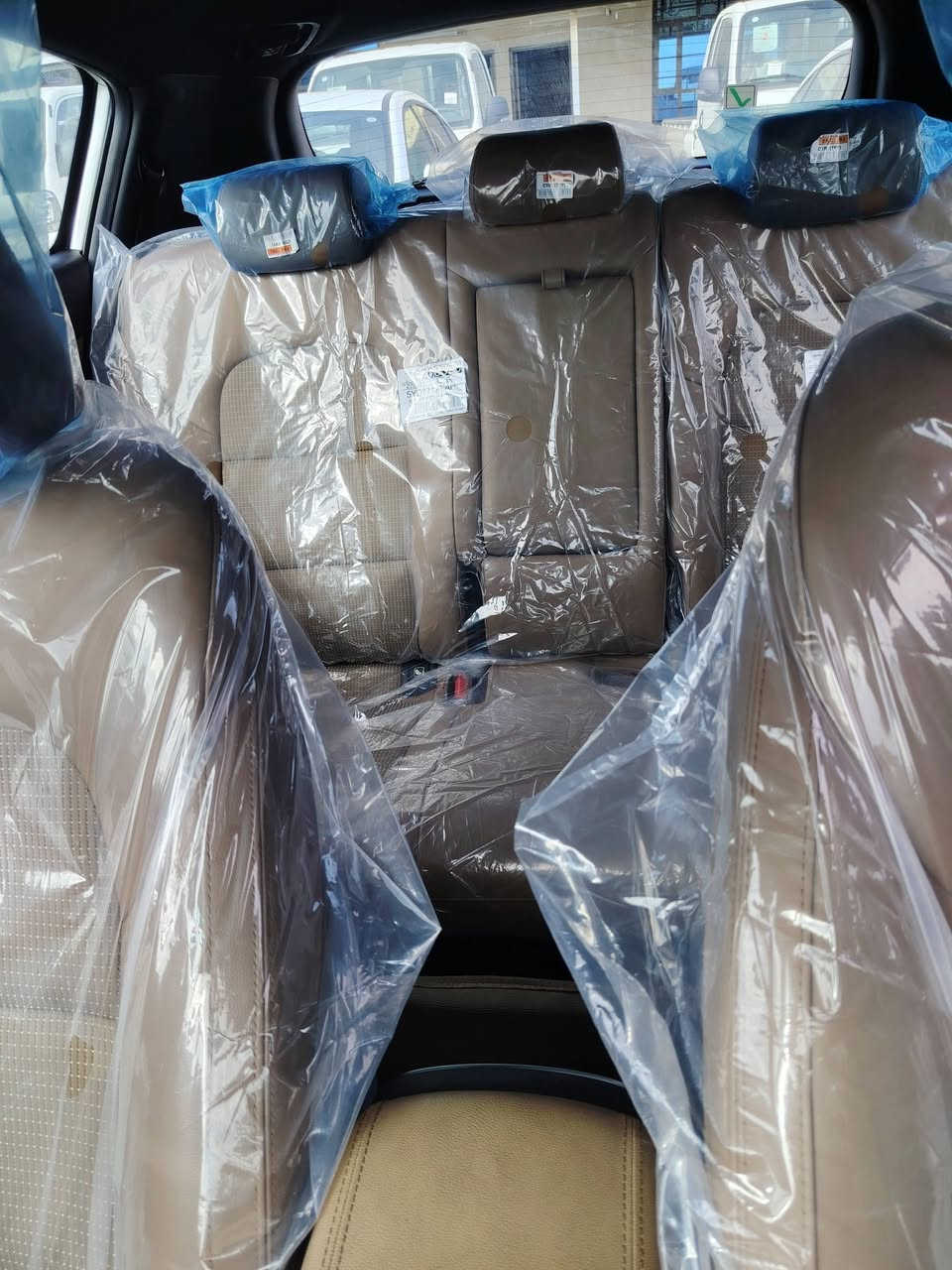 كيا سبورتج ٢٠١٩ فول كشنات كهرباء صندوق كهرباء جلد سيارة جديدة بيها شويه بارد bdr بالهلال والباقي كفاله من الصبغ ماشيه 88 مكان السيارة بغداد ابو غريب للاستفسار الاتصال على *********** او ***********
