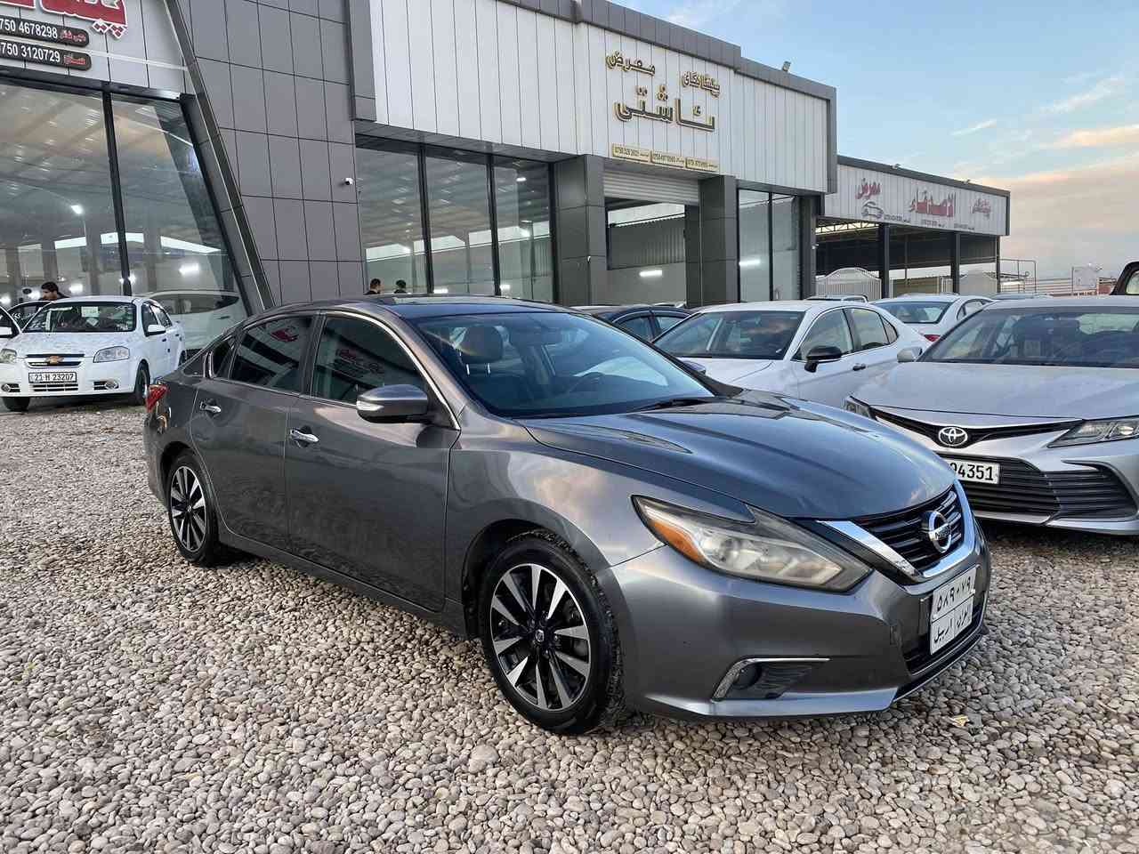 فوووووووووول مواصفات SL
کشن هیتر استیرن هیتر بصمە تشغیل عن بعد 
بیها خمس قطع صبغ بدون دواخل 
مکان سیارە قضاء بردرش 
سعر 106 بیها مجال للطیبین 
*********** واتساب موجود
