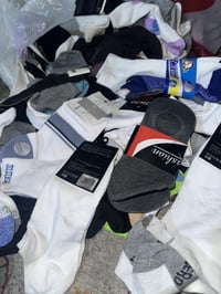 بضاعة كاملة • ملابس • سعر واحد