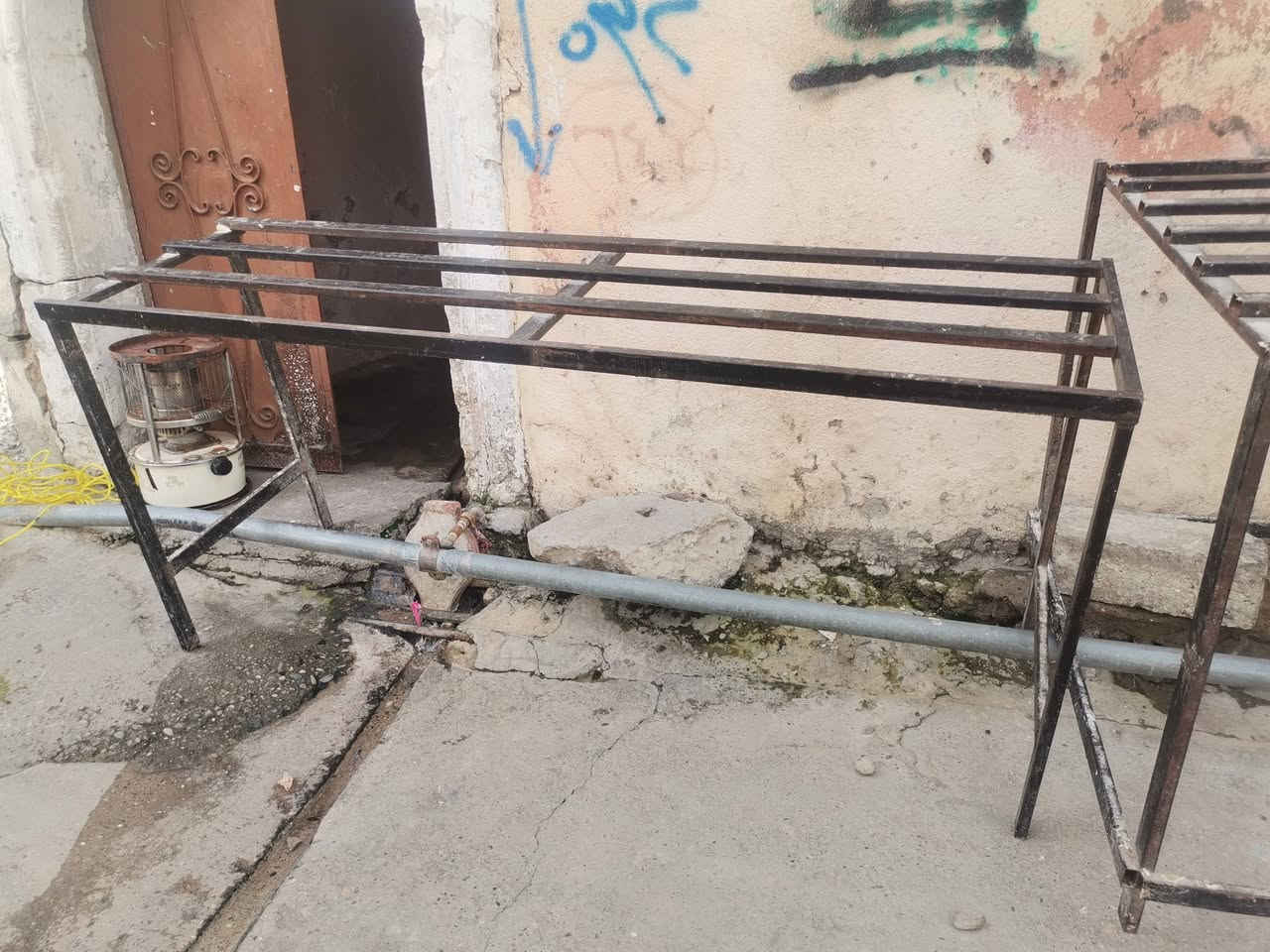 البيع السعر 60 الف ملت عجين مكاني موصل ايمن بل خزرج ***********
