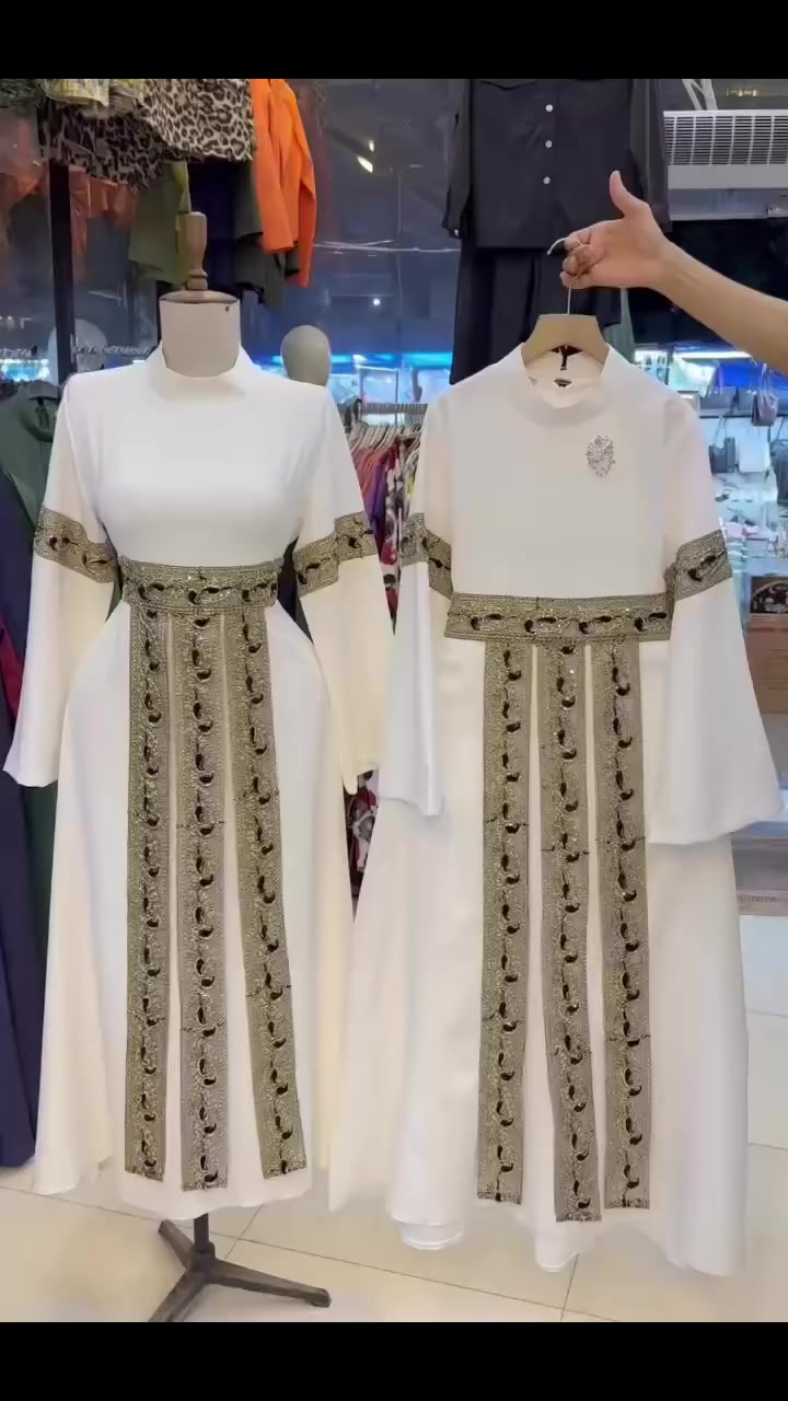 فستان العيد❤‍🩹
 
خامة هوريم دابل تركي
38–40–42–44–46


**إذا كنت صاحب هذا الإعلان وتريد حذفه لأي سبب، رجاءا أرسل رسالة إلى الدعم الفني**