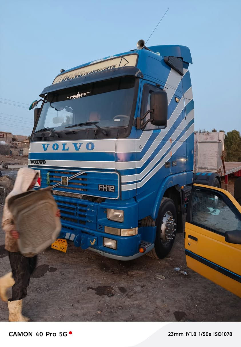 سلام عليكم 
فالفو موديل 2001 رقم سليمانيه مسجله صهريج 
سياره بلاديه كلها مكفوله من دواخل كهربائيات تخم تاير تريد تحويل او وكاله 
ملاحضه: الصهريج مالتها ماكو 
السعر :110 
اي استفسار اتصل ع هاذ الرقم:***********
