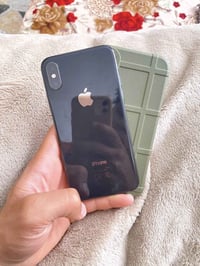 آيفون - XS • ٦٤ جيجا • فيس ايدي متوقف