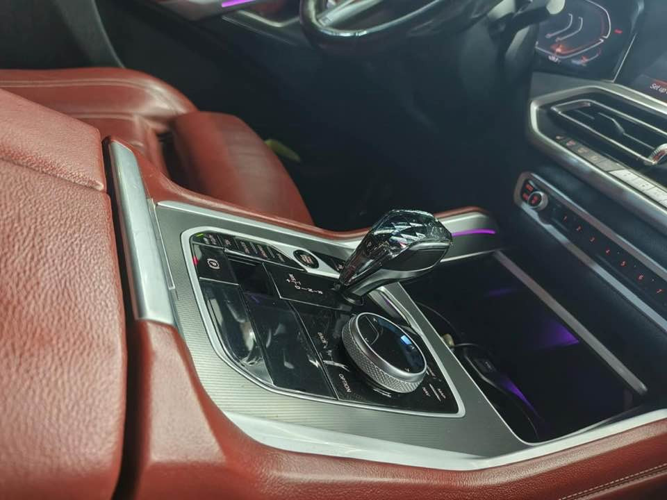 للبيع 

‭٠٧٧٢ ٩٠٠ ٩٩٩٥‬
