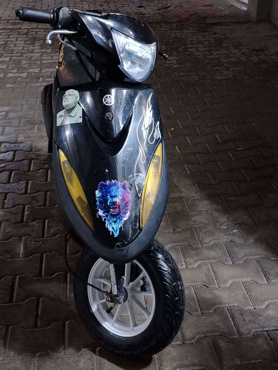 ماكس 120 + بوشه 55 +كلجات رياضي دراجه نكره سلف بس بيه نضوح حتمال من البستم بس تجي تشغله ونكره وحده وسرعه كلش قويه حلوه مكاني بغدادالشعله سعره 300 قفل الدراجه مصروف عليه الله شاهد  
باقي التفاصيل عله هاذ الرقم وبي واتساب ***********
