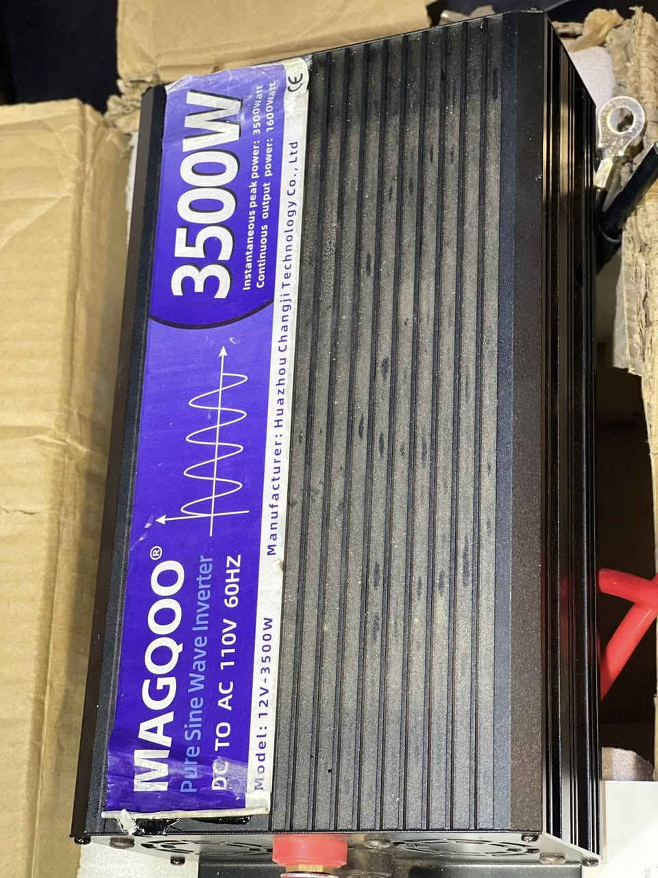 عاكسات كهرباء قطعتين الاثنين شغالات وشرط الشغل كامل ملحقات ومع الكراتين سعر القطعتين 70 الف مع التوصيل واتساب ***********
