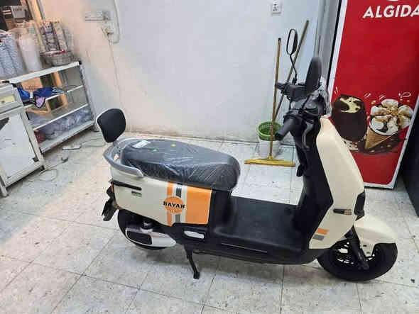 السلام عليكم شباب الريان البيع السعر ٧٠٠ مكاني حي اور هاذا راقمي ***********
