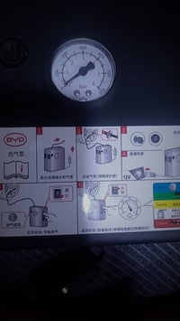 عندي هاي أدوات سياره مال شركه byd اريد ابيعهم بعدهم جدد ممستخدمه منفاخ...