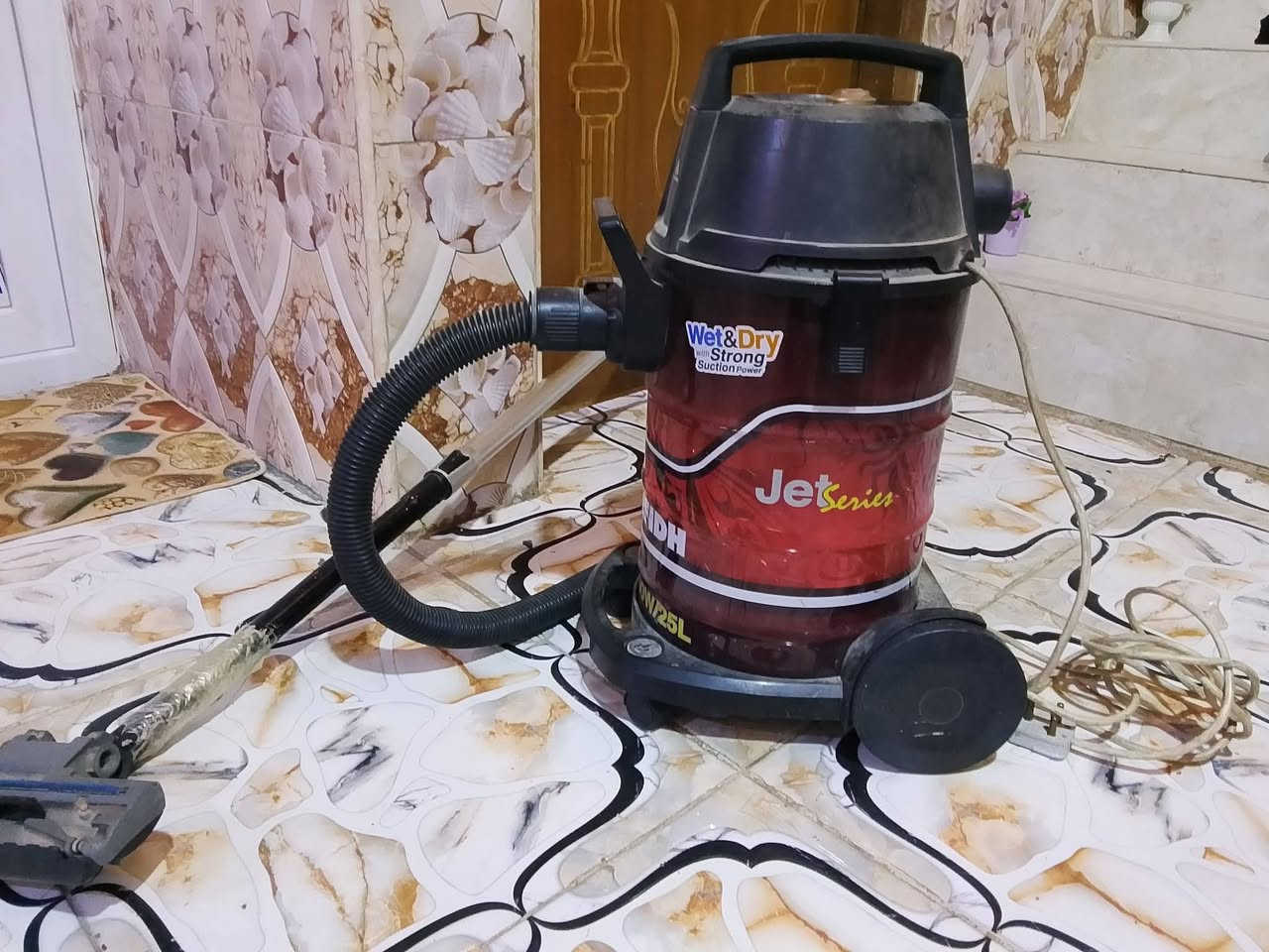 مكلف بالنشر 
غراض للبيع المكان الجزيرة الفيروزيه


**إذا كنت صاحب هذا الإعلان وتريد حذفه لأي سبب، رجاءا أرسل رسالة إلى الدعم الفني**