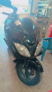 فورزه صفر 8 للبيع دراجه مرقمه مكاني بغداد  رقمي 07703872272