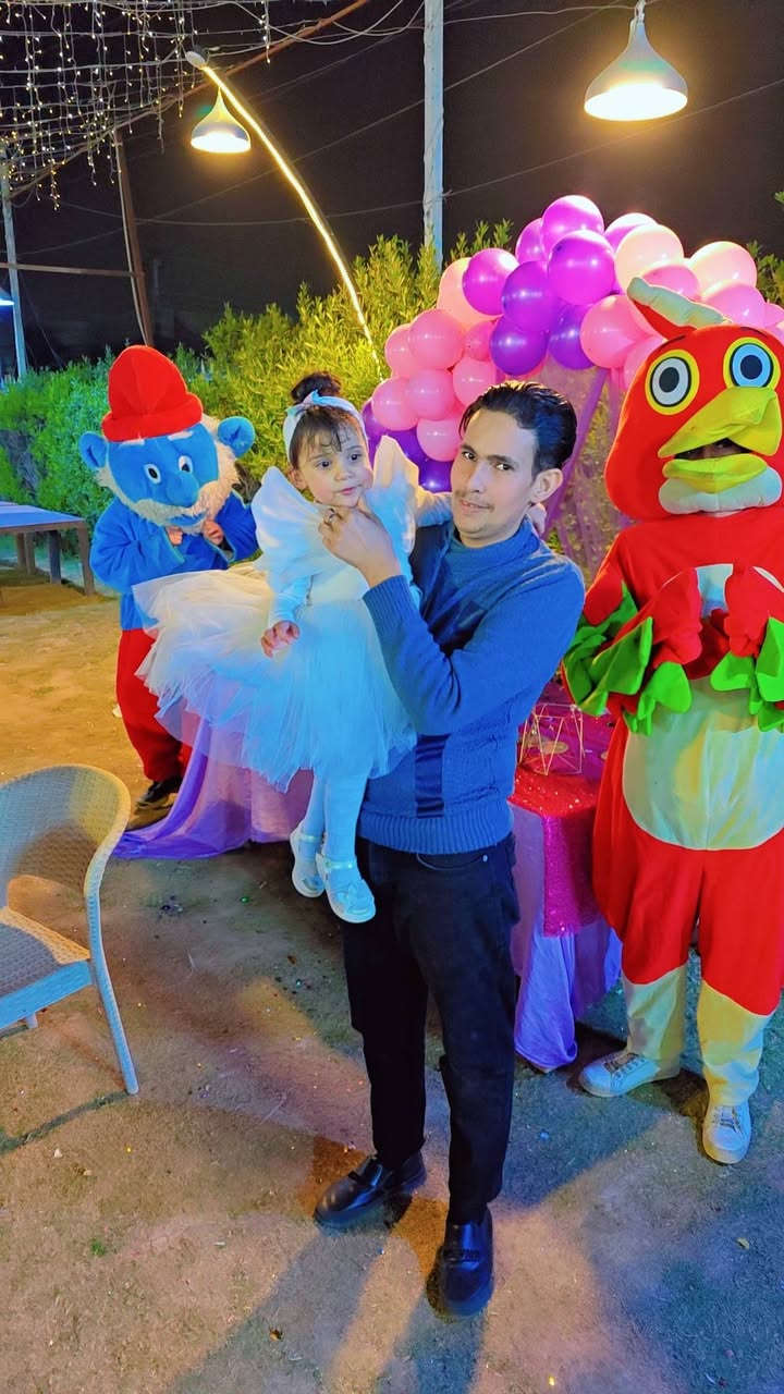 عيد ميلاد وتين في متنزه نيو دي العائلي في الدورة
سعر الحجز والتزيين كامل ب35 الف مع الدمى ودي جي وتصوير للحجز ***********
💥عنوان متنزه نيو دي العائلي  💥
بغداد الدورة مدخل حي اسيا من سريع الدورة نهاية شارع جامع حاتم السعدون على اليسار مجاور مدرسة الوهاب ومدرسة السراج💯
#متنزه_نيو_دي_العائلي
#بغداد_الدورة
#نمبر_ون
