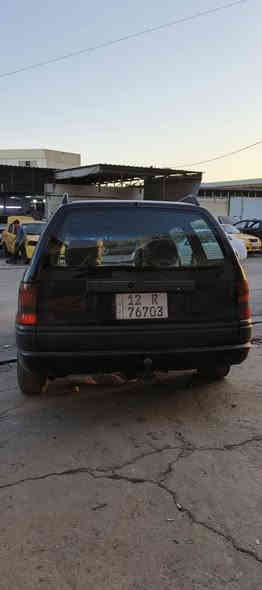 اوبل استره استيشن حجم 18كير محرك شرط تخم كام وراه جديد تيرات ولاه جديد كاربون بانزين رقم كامل انكلزي وهزه اسياره  مصبوغه عام حماليه دواير ودسه ابدلين جداد اسياره احلاه من الصوره شرط التحويل وكاله ما اسوي السعر48وبي مجال ***********
