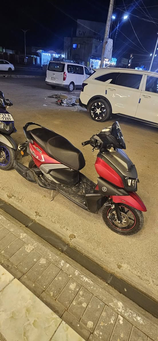 ZR
سلام عليكم ZR23 مكفوله  للبيع ارقام سنويه باسمي ***********
