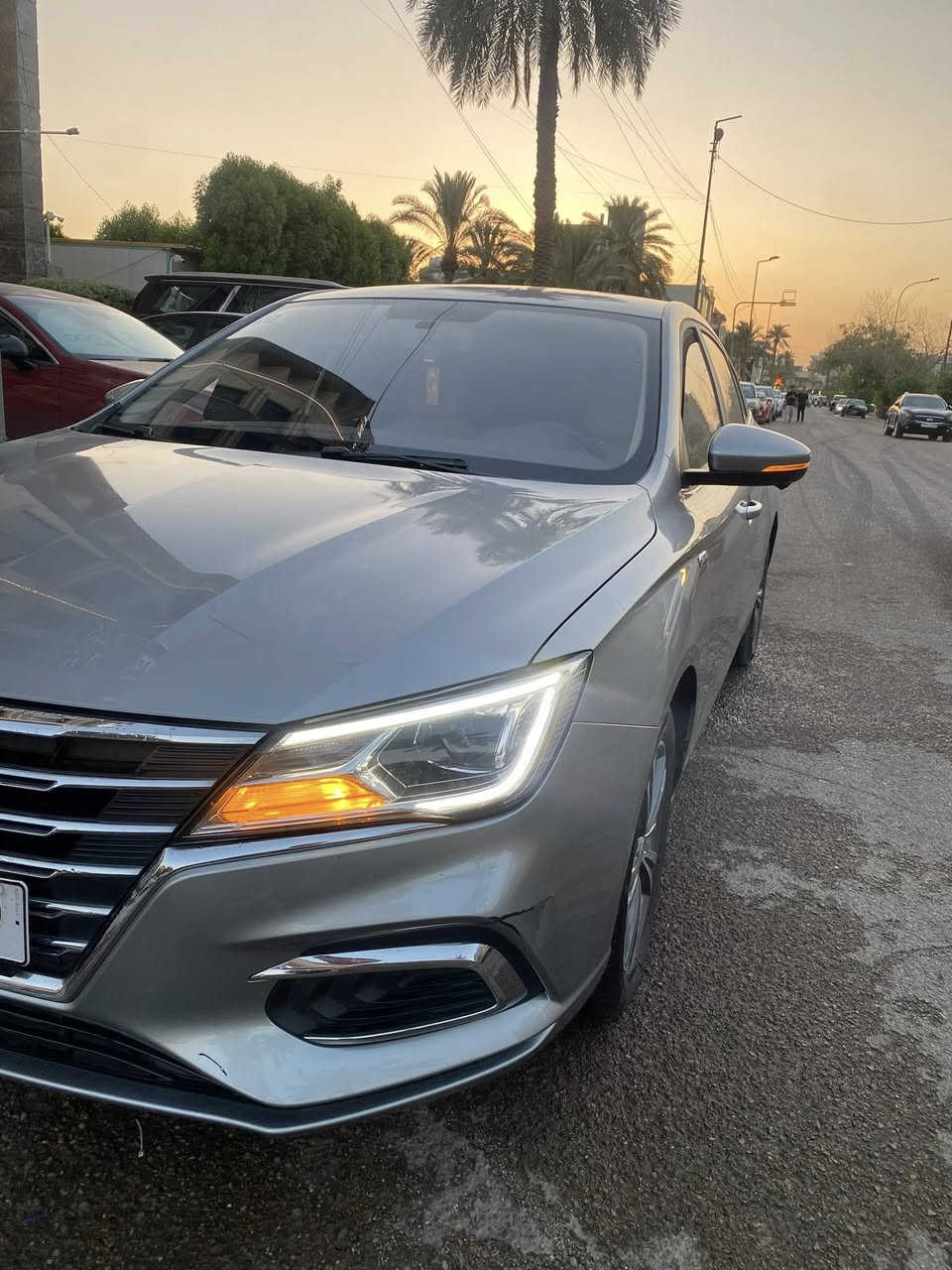 ***********  ——   ***********

♦️نوع السيارة : ام جي  MG 🚗 
♦️الفئة : 5  
♦️سنة الصنع 2023
♦️اللون : سلفر      
♦️عداد المسافة : 49 الف كيلو 
♦️عدد الاسطوانات : اربعه سلندر 
♦️حجم المكينة : 1️⃣5️⃣0️⃣0️⃣CC
♦️رقم السياره : بغداد حره 
🟥مواصفات السياره 🟥
✳️بصمه 
✳️سلايد
✳️مثبت سرعه 
✳️ستيرن رياضي حرف دــDــي تحكمات جهتين 
✳️شاشه بلوتوث مع امكانيه عرض فيديو 
✳️شاشه كبيره 
✳️كار بلي car play و اندرويد اوتو android auto 
✳️كامره دواره  360 درجه 
✳️لد نهاري  لايت زينون 
✳️حساسات خلفيه 
✳️حساس قياس  ضغط الاطارات 
✳️ويل كب 16  
✳️كشنات جلد تدفئة 
✳️كشنات كهرباء عدد 2 
✳️تبريد ثلج الحمدلله 
✳️ كير محرك صدر كله على وضع الشركه 
✳️الــســعــر 113 ورقه   بيها مجال بسيط بسمي تحويل ثاني يو م 

📍📍مكاني-بغداد-اليرموك-اربع-شوارع
