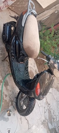 دراجه اكزز للبيع جاهزة وشغالة السعر ٢٧٥ الف  الإتصال 07707262544 07827...