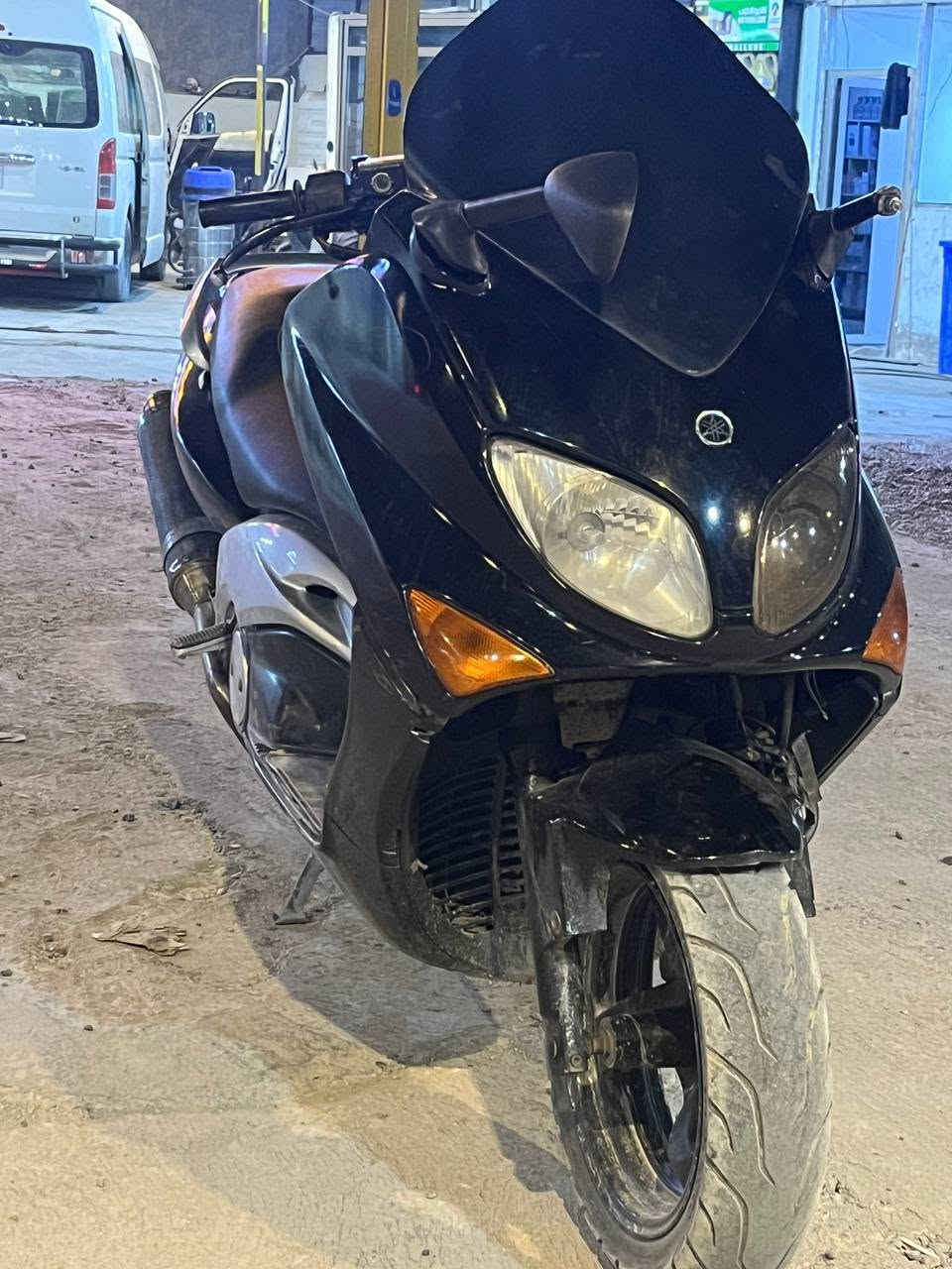 TMAX(2007)
كفاله عامه ماشه 33
سعر 13قفل جماعه ال12 اعبر المنشور 
عنوان بغداد سبع البور
*********** واتساب
