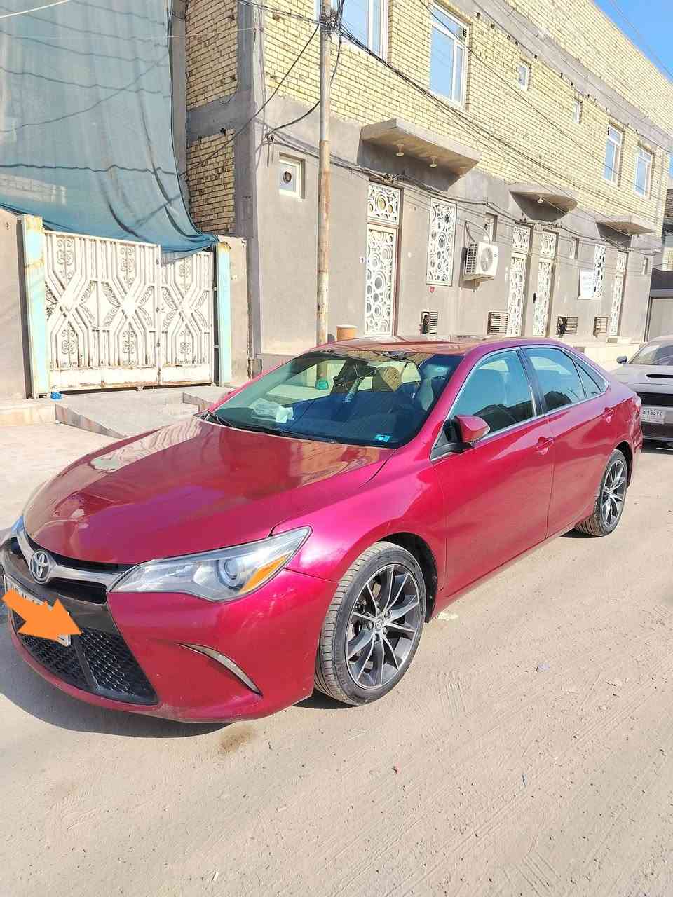 كامري 2017. للبيع
فئة XSE. 
محرك DUAL VVT-i. 
نظام التحكم الديناميكي في السرعة (DRCC) مع تنبيه حركة السيارة. 
مفتاح إعادة ضبط نظام مراقبة ضغط الإطارات (TPMS). 
تحذير نظام ما قبل الاصطدام.
نظام شحن لا سلكي 
مبدل مدكر ثنين + بنيد. 
صبغ حزام فقط.
سنويه تنتهي 28 
السعر 160 .
***********
