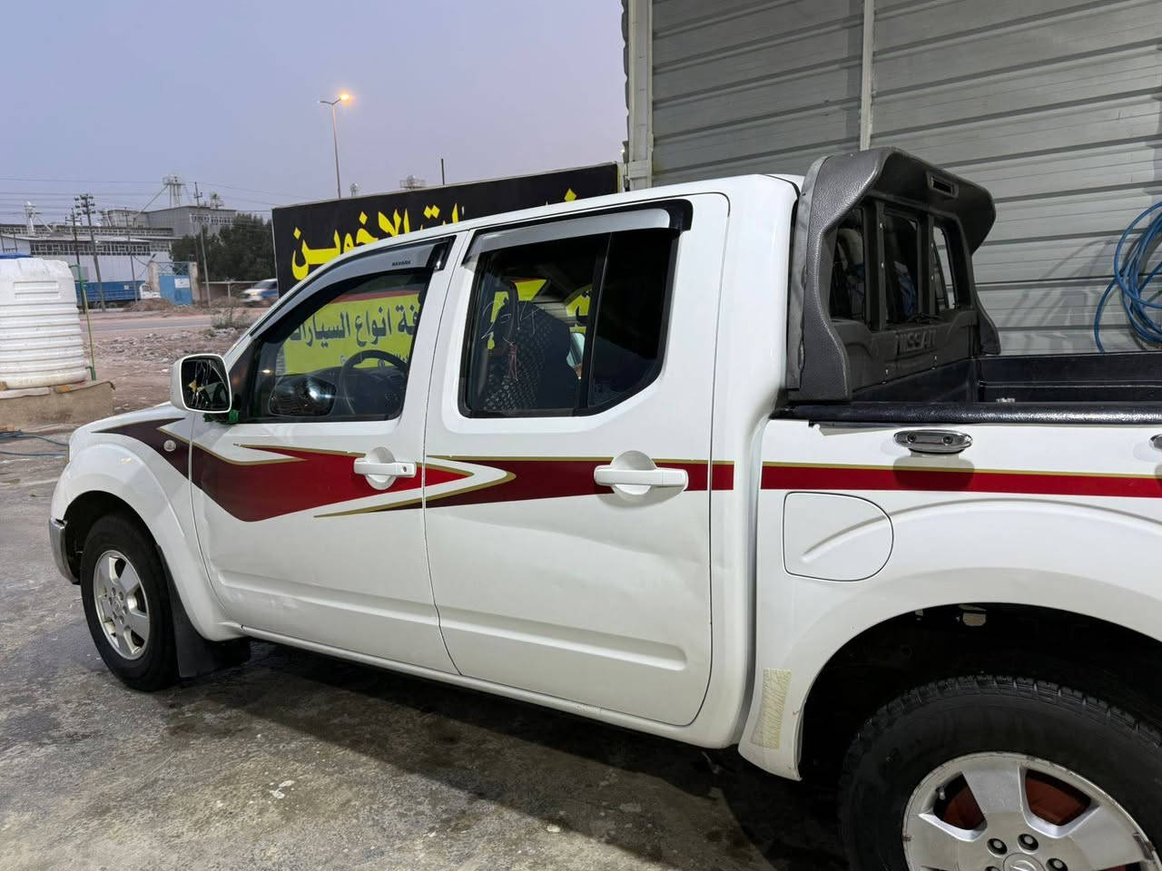 سلام عليكم نيفاره للبيع موديل 2014 سياره جهاز خير من الله رقم تليفون *********** واتساب وشراي يتصل بي خير ودلل
