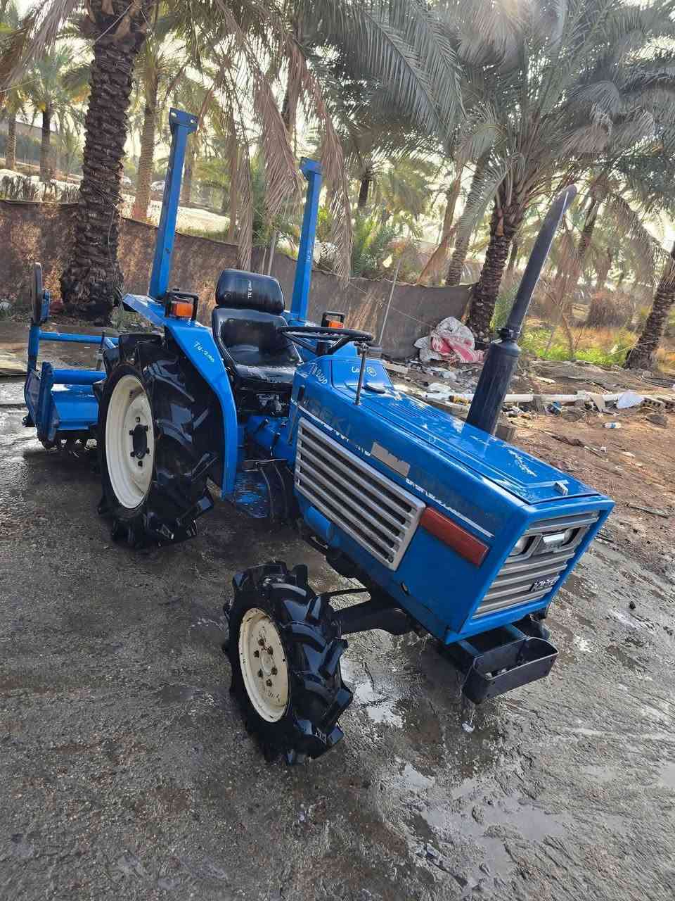 اسكا ياباني حجم TL2100
دخول جديد
 ممشتغله داخل العراق
 نضيفه جدآ على وضع الشركه
 محرك ٣ سلندر
 دبل اكسل
 ملحقات رفاس فقط 
السعر (٣٠ورقه) بيها مجال للشراي 
العنوان بابل 
للاستفسار اكثر
***********
