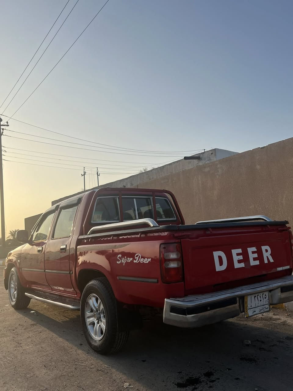 سلام عليكم 
سوبر دير 2012 رقم صلاح الدين مشروع وطني سنويه 28 شرط التحويل محرك بلادي شرط كير أوتوماتيك جديد تدفئه تبريد شغال كهربائيات كلها شغاله جام كهرباء سنتر لوك شغال كيجات كلها شغاله غرفه جديده  صبغ جماليه بدون حادث بدون معجون سياره جاهزه تراي وين مايعجبك (كير أوتوماتيك)
مكاني سامراء السعر 65 بيها مجال للشراي 
***********
