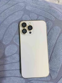 آيفون 13برو ماكس  ذاكره ٢٥٦ بطاريه ٨٤ نضافه ٩٩ سعر ٧٢٥ بيه مجال رقمي 0...