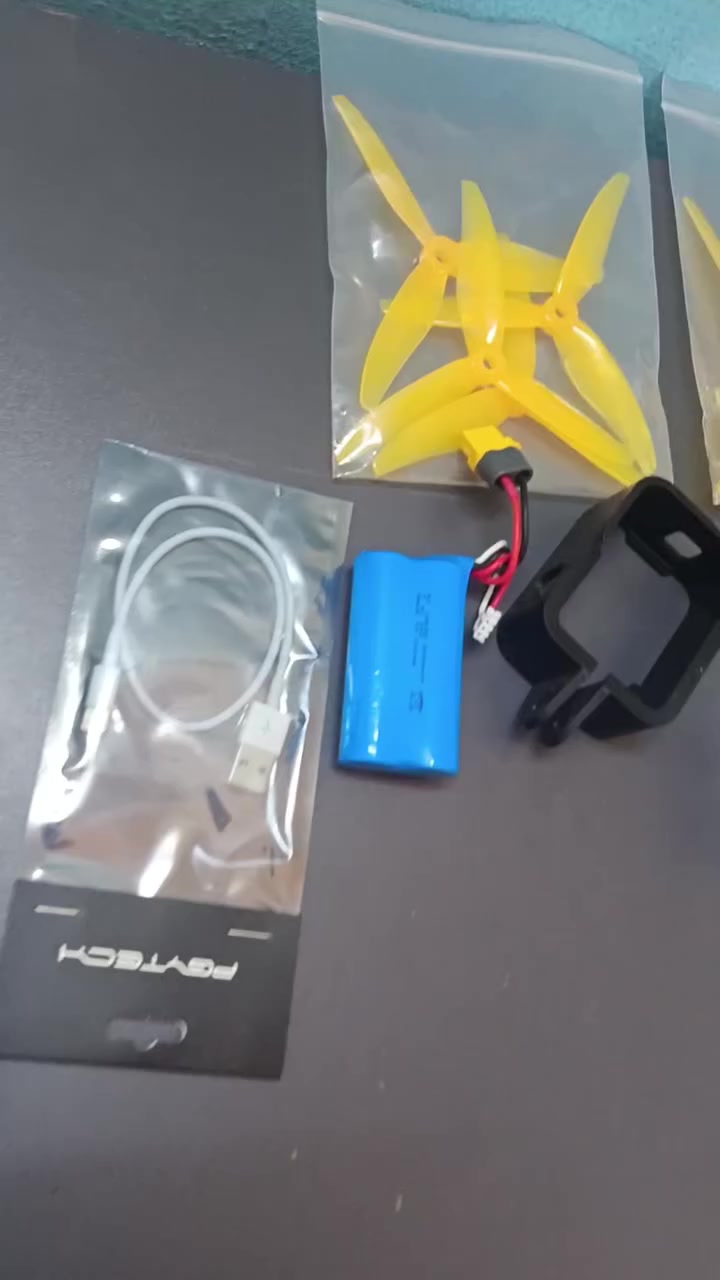 سلام عليكم غراض مال ادرون fpv شوف اليفيدك ودخل خاص أو تتصل ***********
