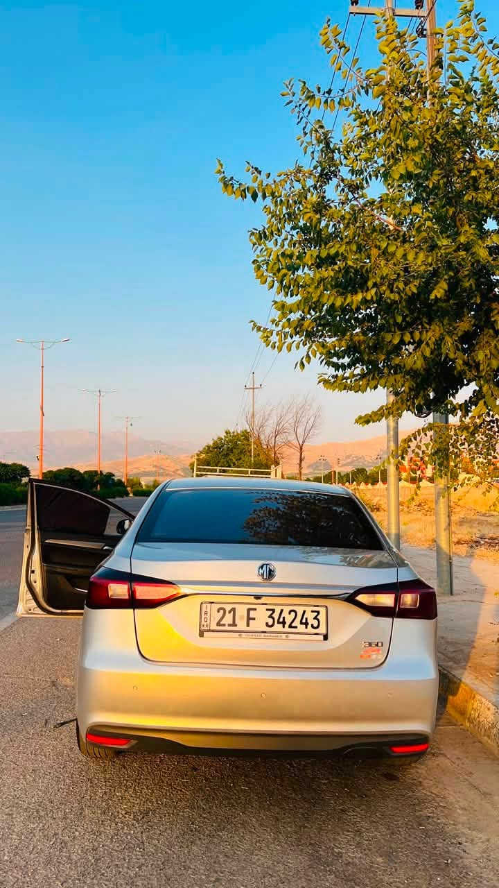 Mg 360 2019
مۆدێڵ:٢٠١٩
ڕەنگ:سلڤەر
١٣٣٠٠٠کم
شاشە گەورە
ئاوێنە ئیشارەت-Abs-گێڕی ئۆتۆماتیک و عادی-گێڕ لە سوکان-گێڕی cvt نییە-حاسە و کامێرا-تەحدید سورعە-کامل تەحەکوماتی سەر سوکان
بۆیاخ:دوو پارچەو نیوی بۆیاخە بێ ناوگرتن 
گێڕ و مەکینەی بە شەرت نەکراوەتەوە 
سەنەوی بەسەرچووە 
نرخی: ٧٨ گەڵاو معامەلە 
سەیارەکە لە هەڵەبجەی شەهیدە 
***********
