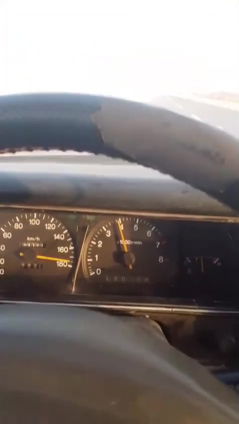 ارنب مديل 95 سنويه 27 سياره جاهزه مابيها نقص بصيط مكينه كير ونجي طخم تاير كهربائيات داخليه حلوه سعر 48 بيها مجال بصيط الا استفسار ***********
